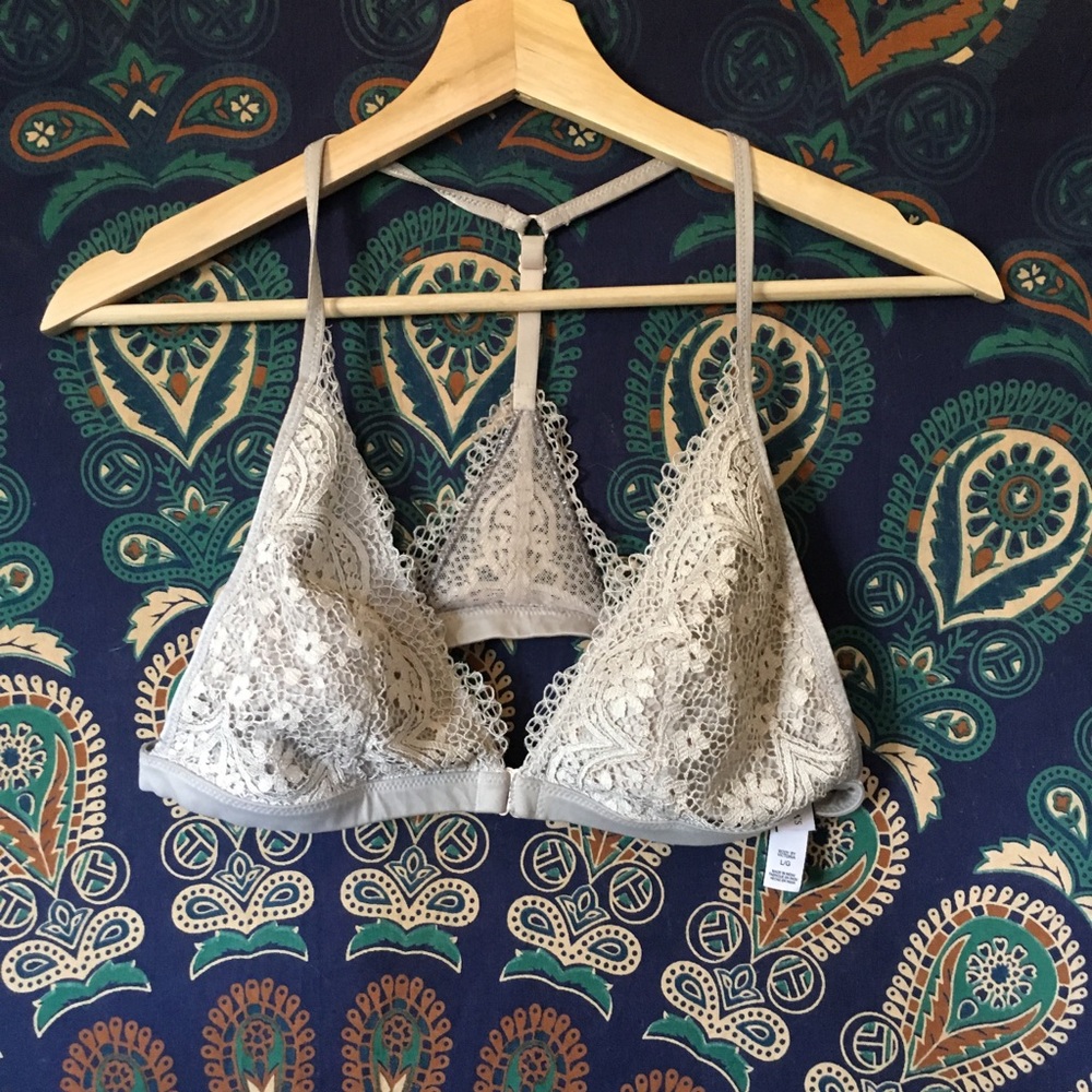 Nude bra